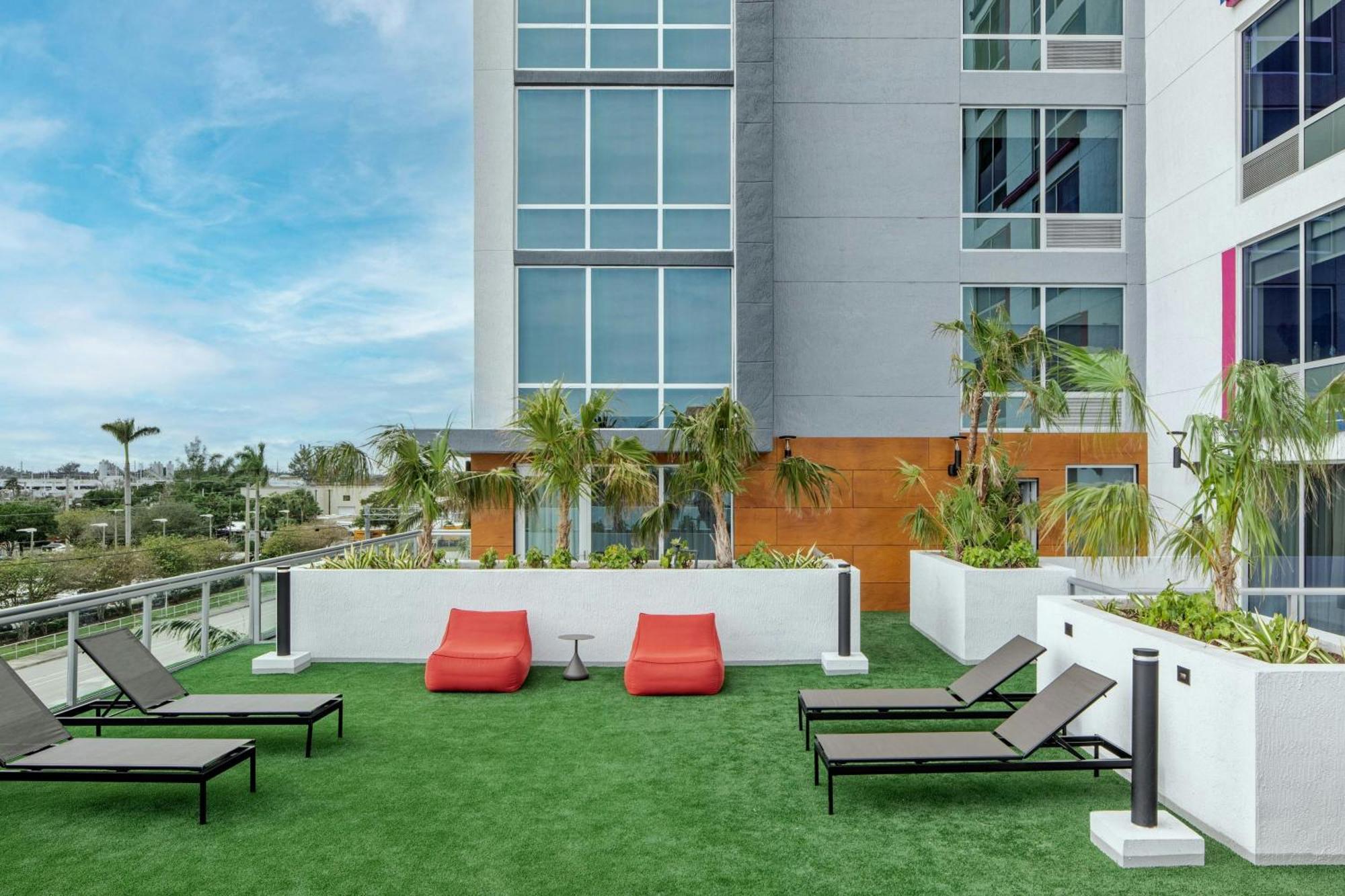 Aloft Fort Lauderdale Airport & Cruise Port Ngoại thất bức ảnh